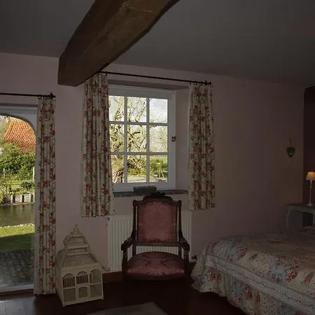 Oud Moeshof Bed & Breakfast 4*