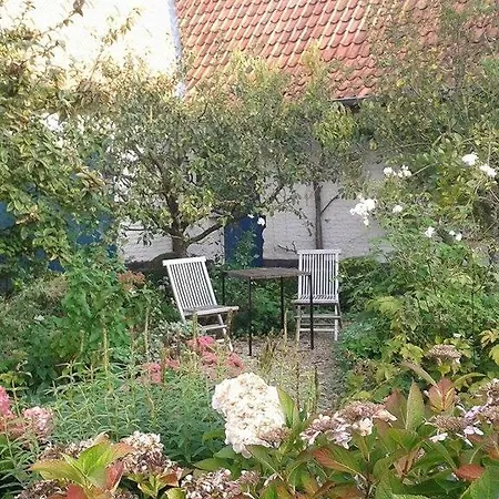 Bed & Breakfast Oud Moeshof 4*