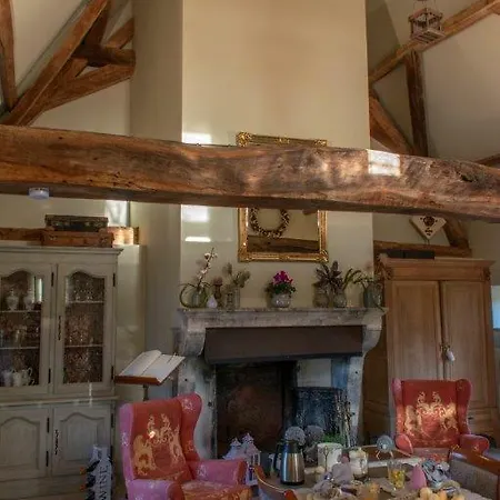 Oud Moeshof Bed & Breakfast Alveringem